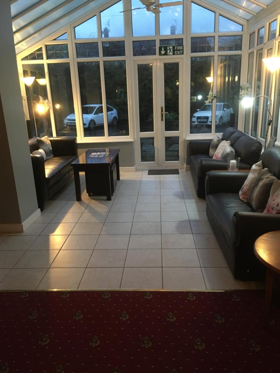 The Riverside Hotel Monmouth Luaran gambar